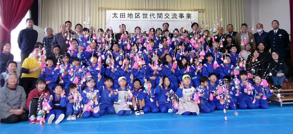 イナボ飾り集合写真