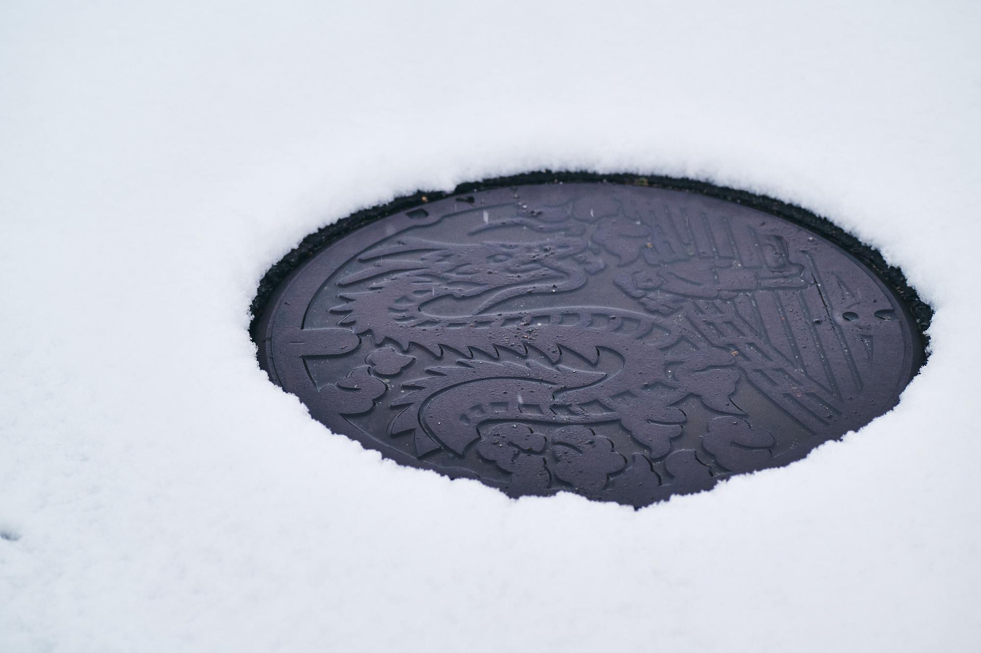 2024年マンホール雪