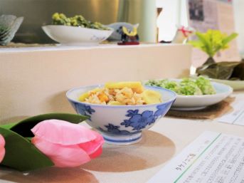 ピンクのチューリップ、タケノコご飯