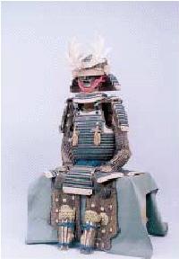 金箔押盛上本小札紺糸威二枚胴具足の写真