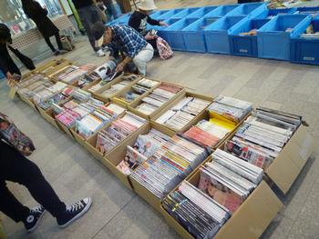 古本市の会場の写真