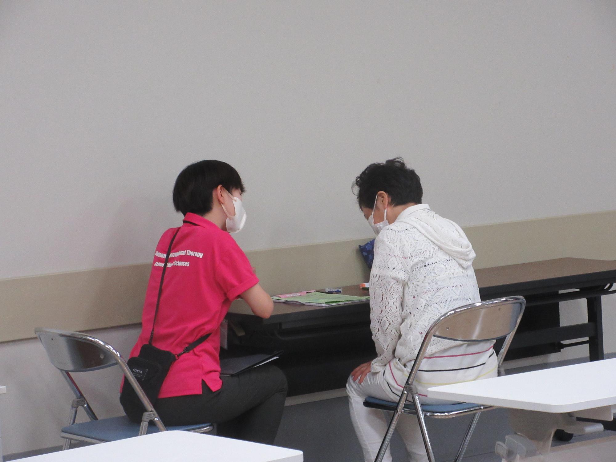 認知機能測定の様子