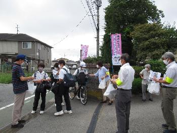 青少年非行防止キャンペーン（あいさつ運動）事業の写真