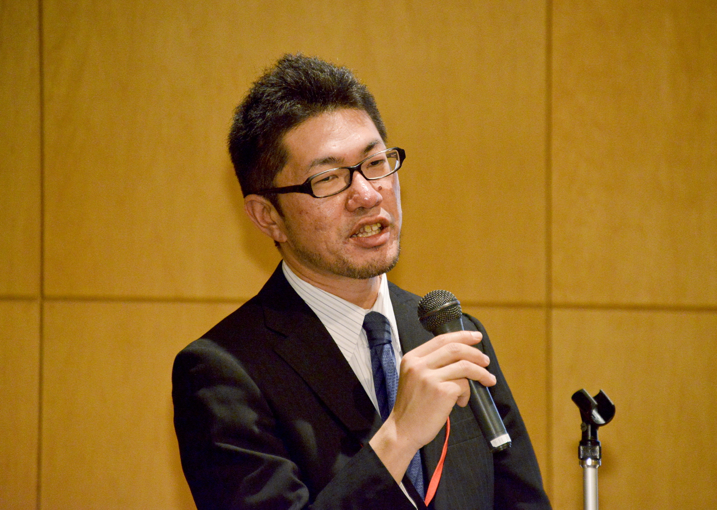 前川直哉 先生