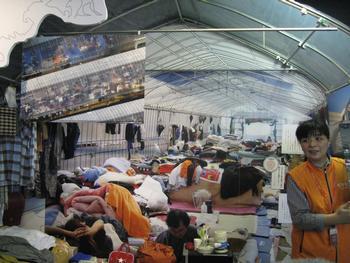 「そなえ館」展示のビニールハウスを使った避難場所の写真