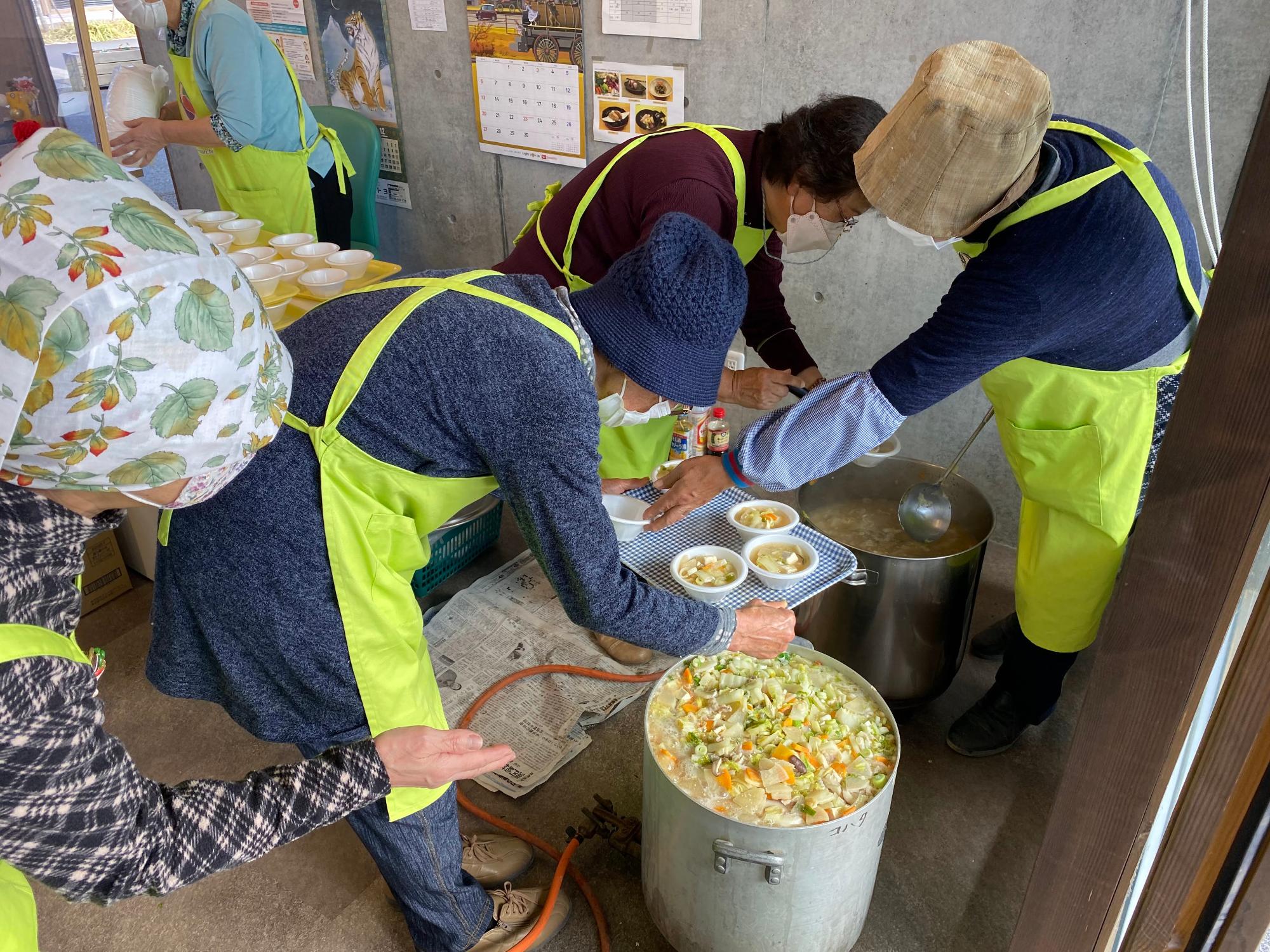 小高マルシェのふるまい