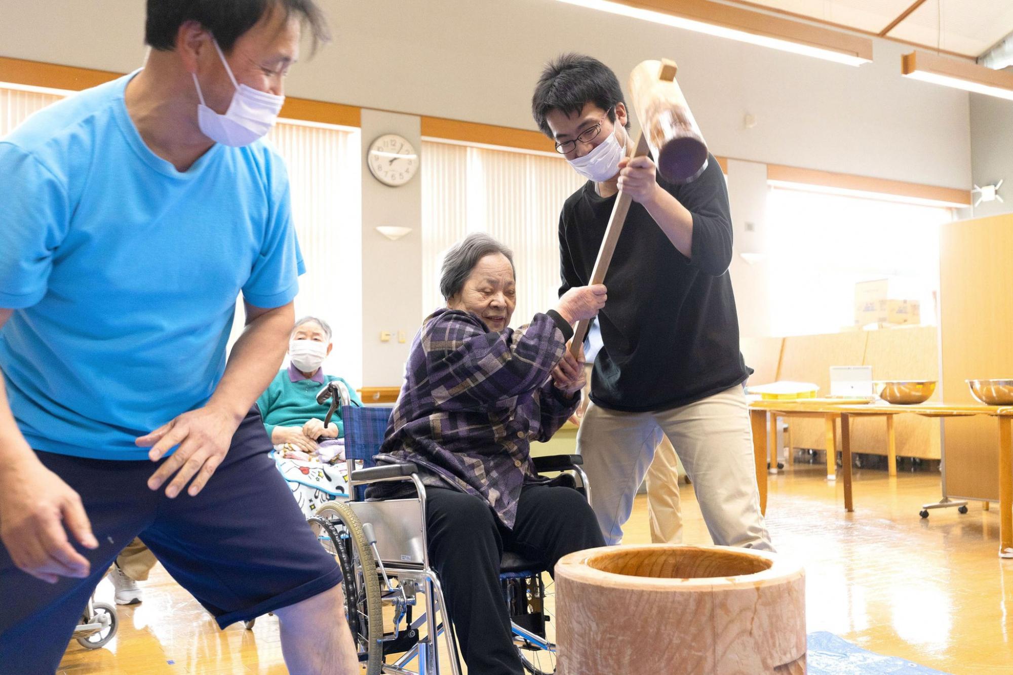 取材当日はもちつきの日でした